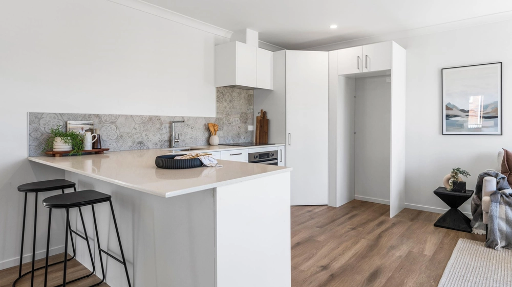 Photos of 119 Victoria Street West