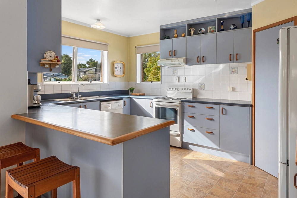 Photos of 16 Sorrento Street