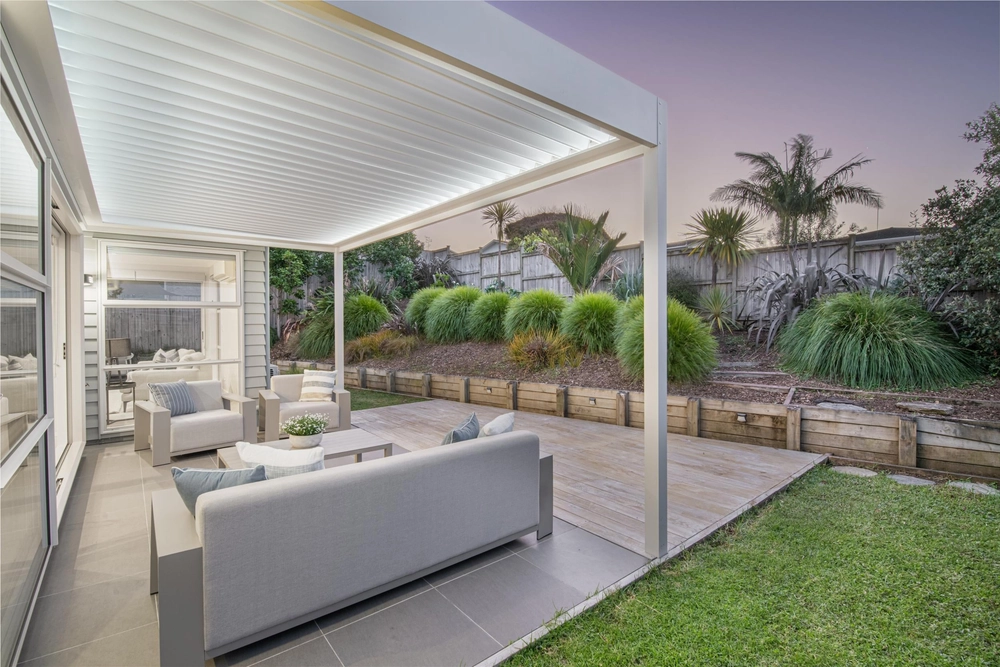 Photos of 26 Kukuwai Avenue