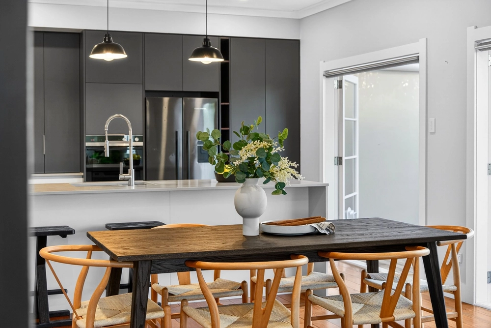 Photos of 9 Woodhouse Road