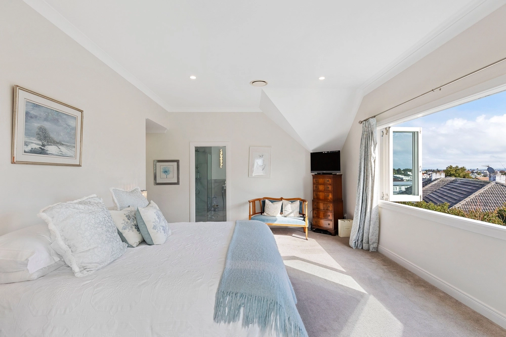 Photos of 87 St Heliers Bay Road