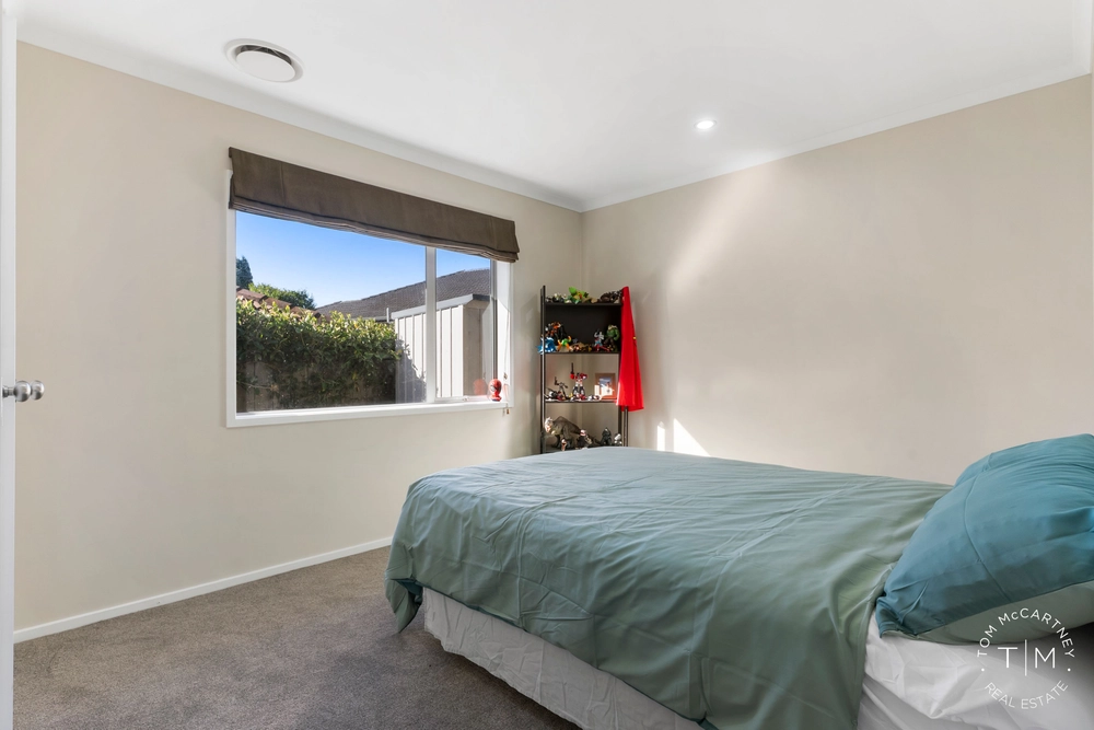Photos of 13 Kenley Heights