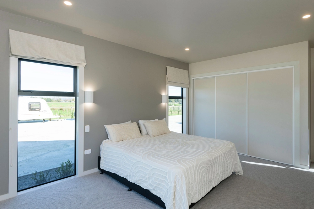 Photos of 600 Back Ormond Road