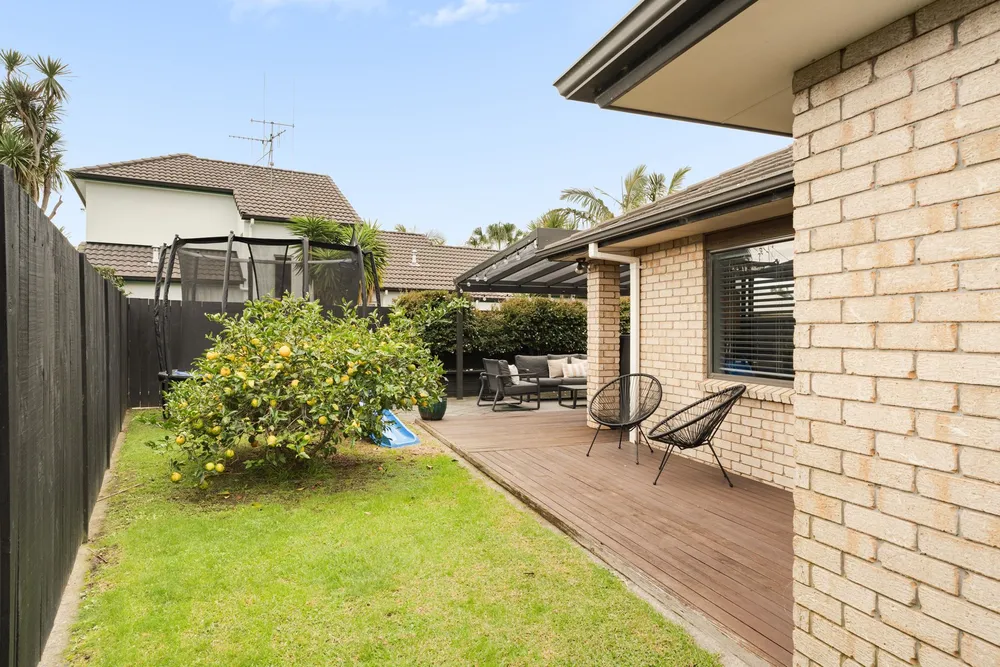 Photos of 34 Aranui Drive