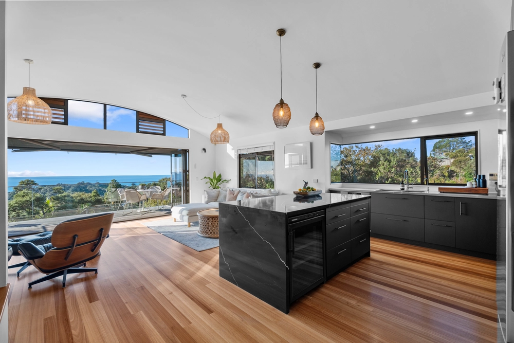 Photos of 68 Queens Drive