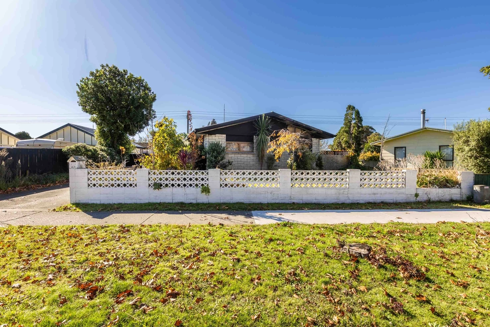 Photos of 60 Walton Way
