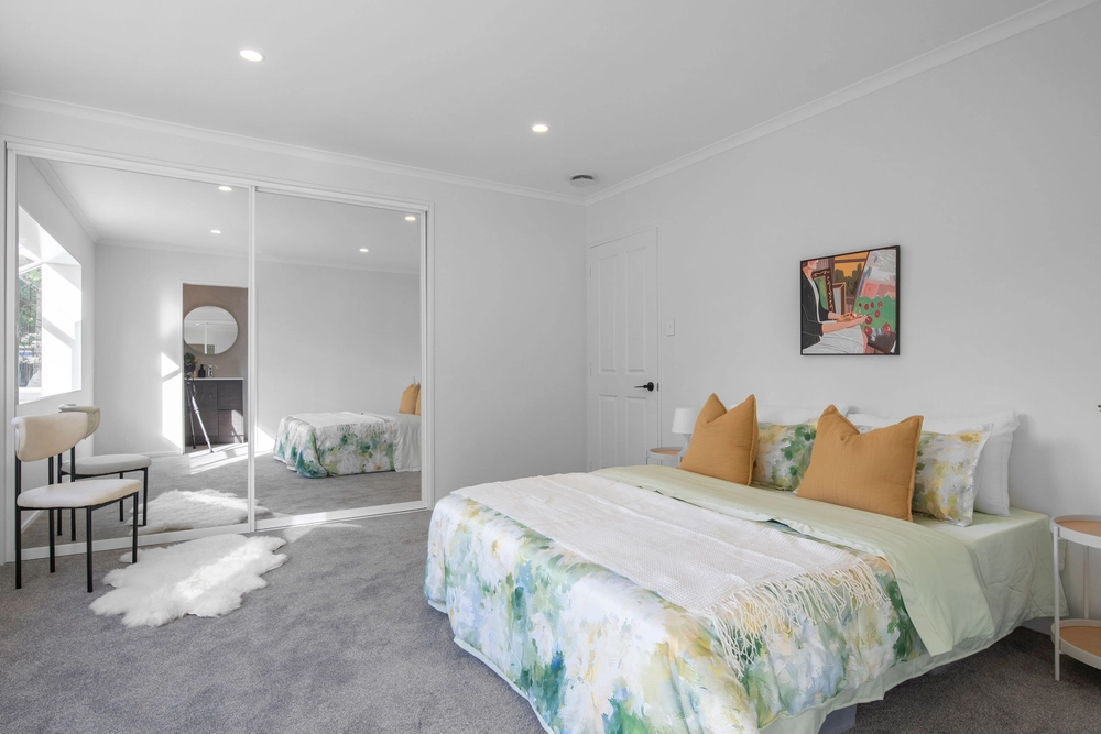 Photos of 11 Vanderbilt Parade