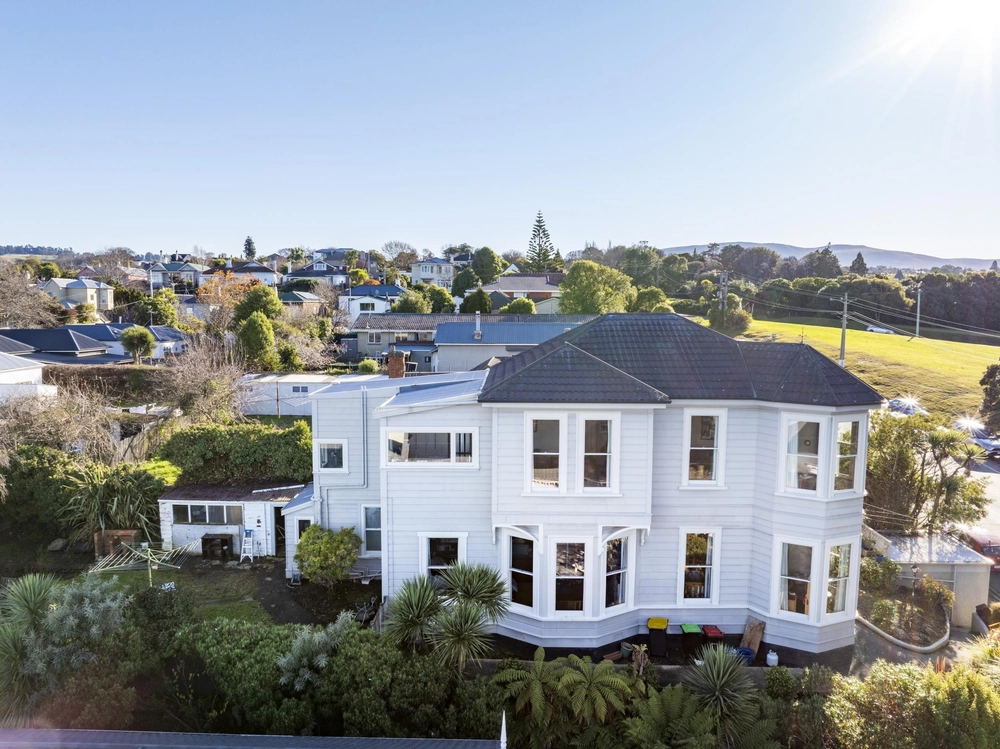 Photos of 101 Eglinton Road