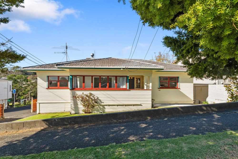 Photos of 13 Akarana Avenue