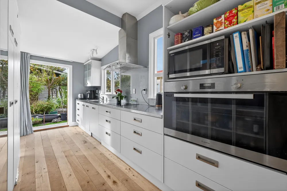 Photos of 4 Woodbridge Road