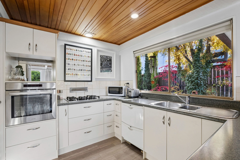 Photos of 19 Hobart Street
