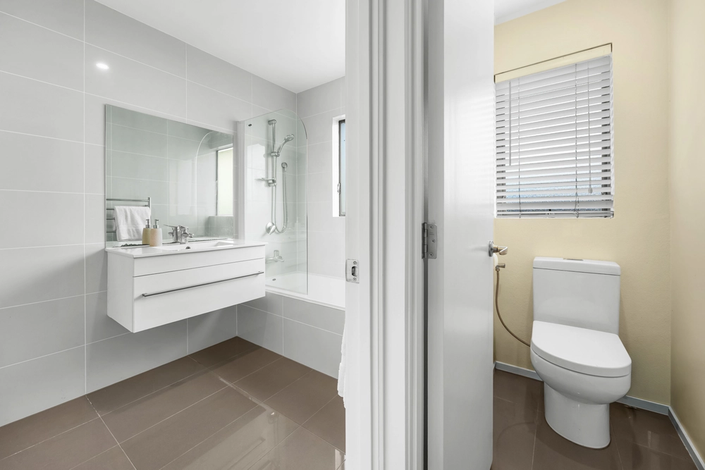 Photos of 2/14 Longford Street