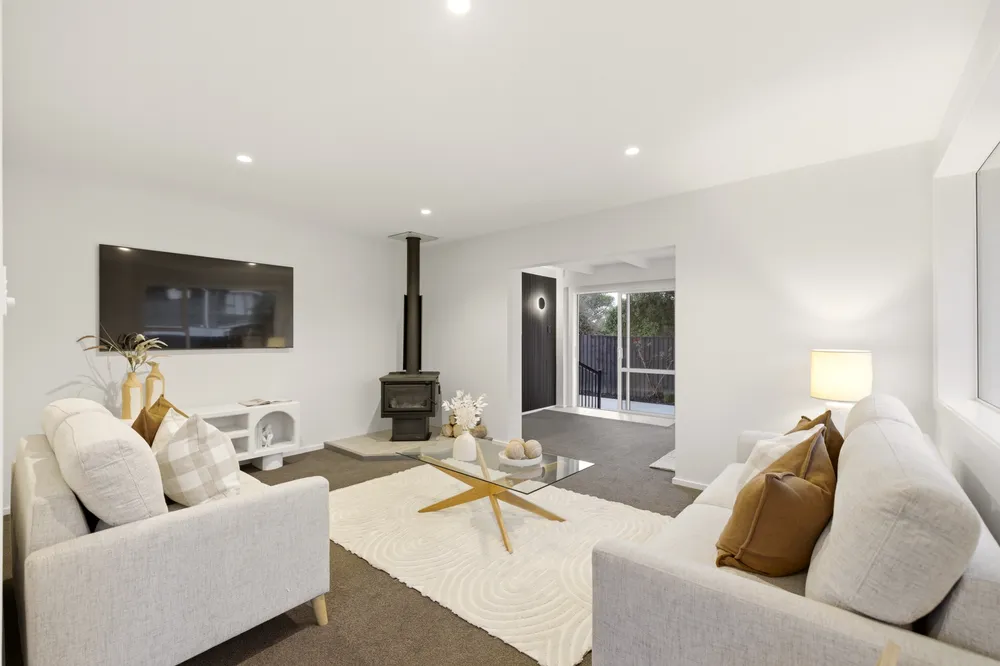 Photos of 274 Lake Terrace Road