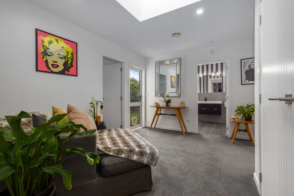 Photos of 39 Waipunahau Road