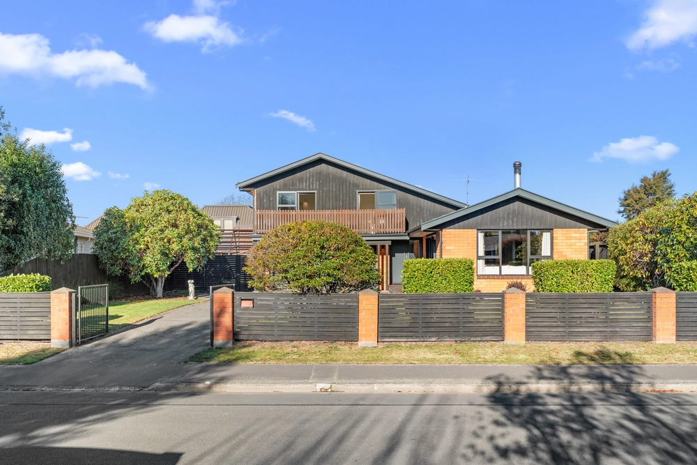 Photos of 4 Kingham Place