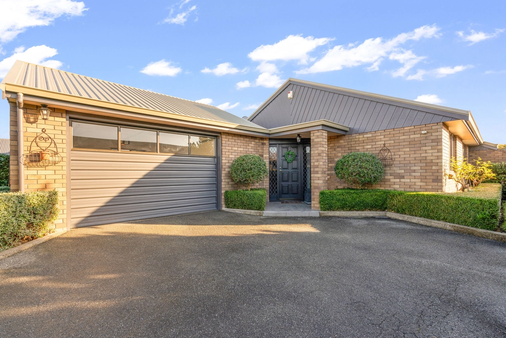 Photos of 28 Vogel Street