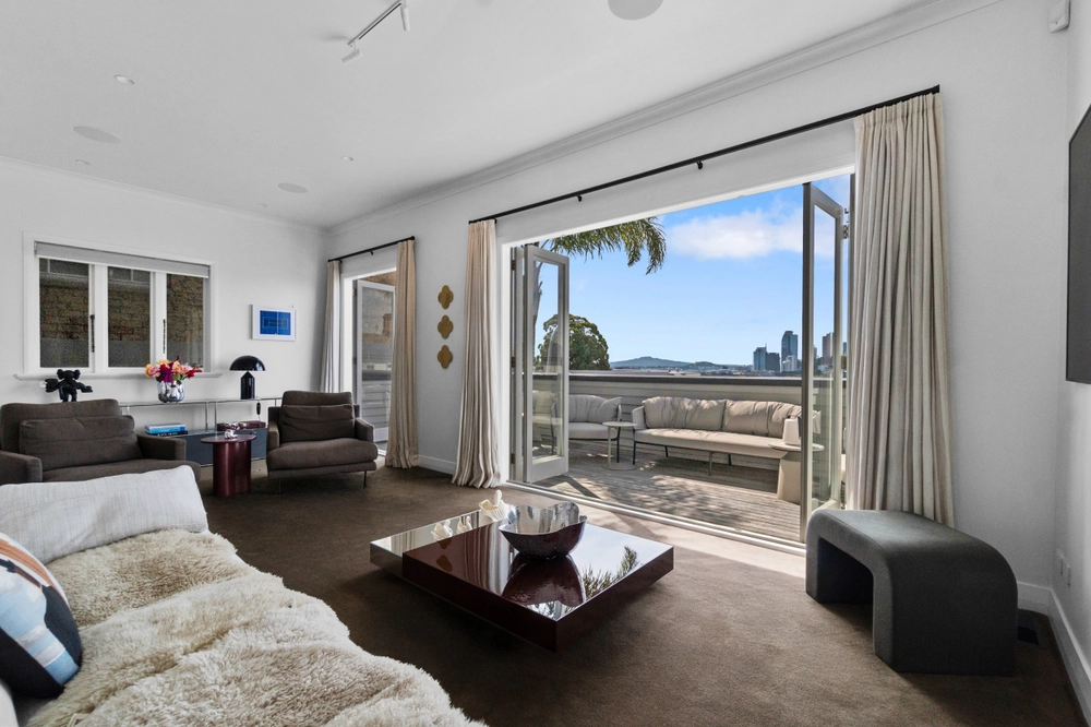 Photos of 38 Arthur Street