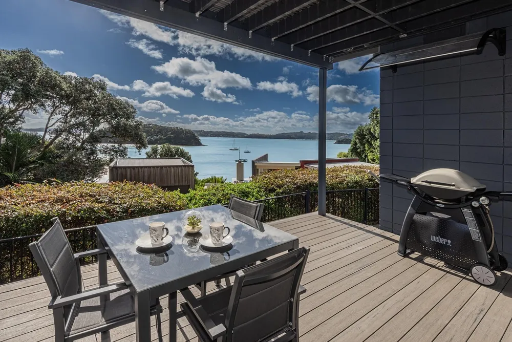 Photos of 30D Sullivans Road