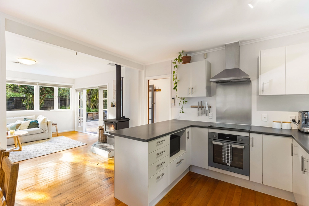 Photos of 200 Woodlands Park Road