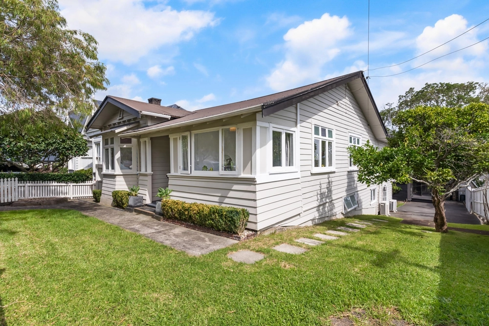 Photos of 149 Crummer Road