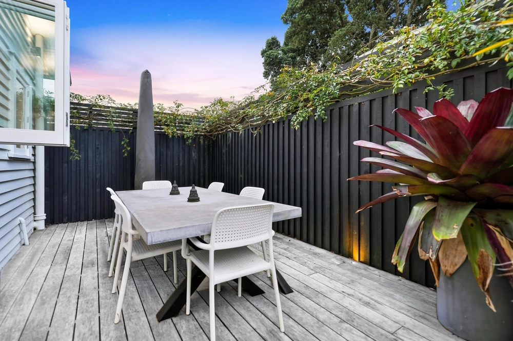 Photos of 175 Landscape Road