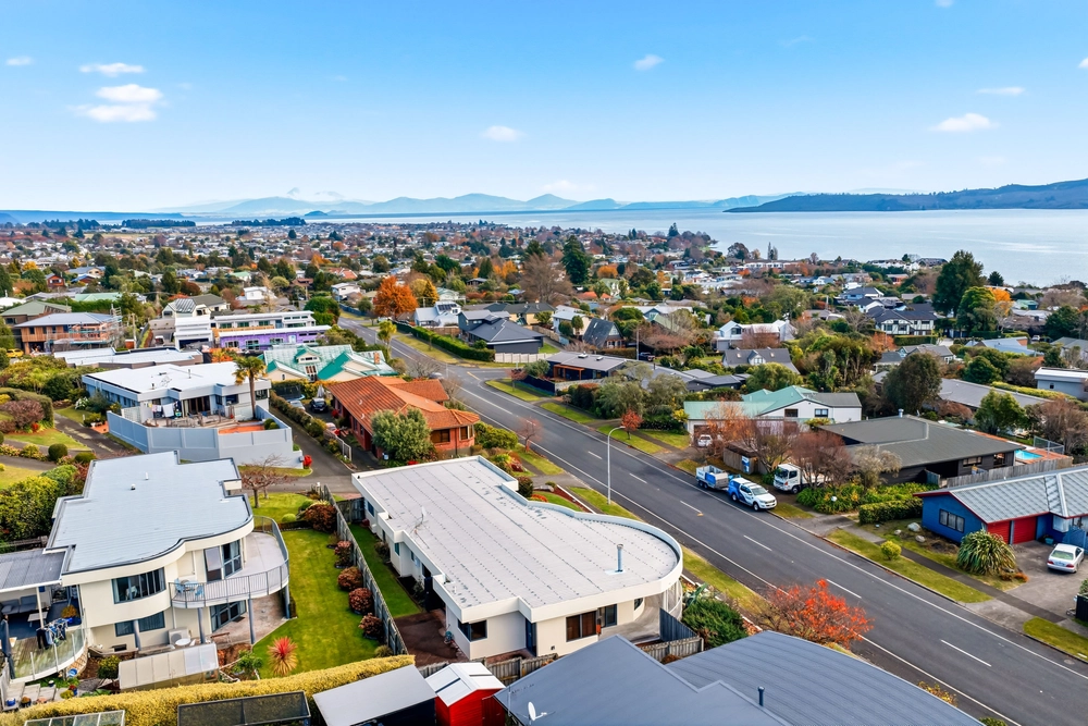 Photos of 45 Arrowsmith Avenue
