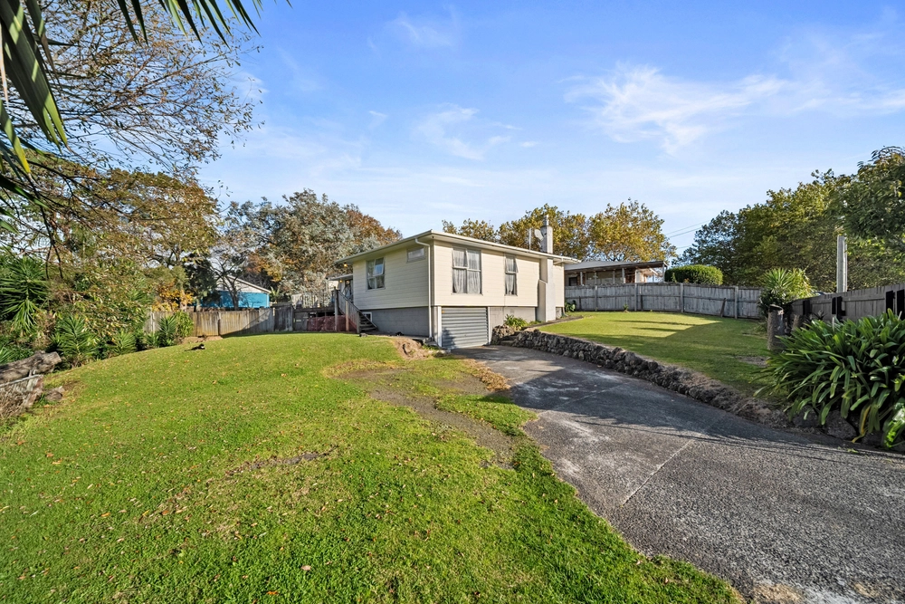 Photos of 36 Landon Avenue
