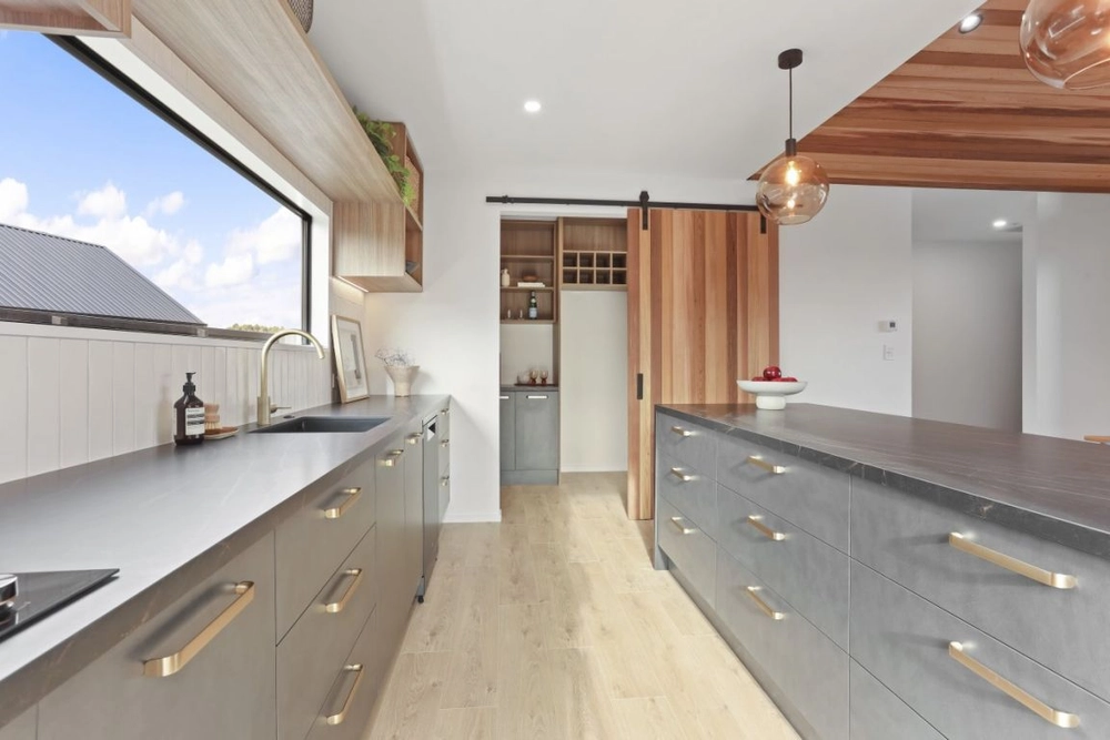 Photos of 2 Cathie Street