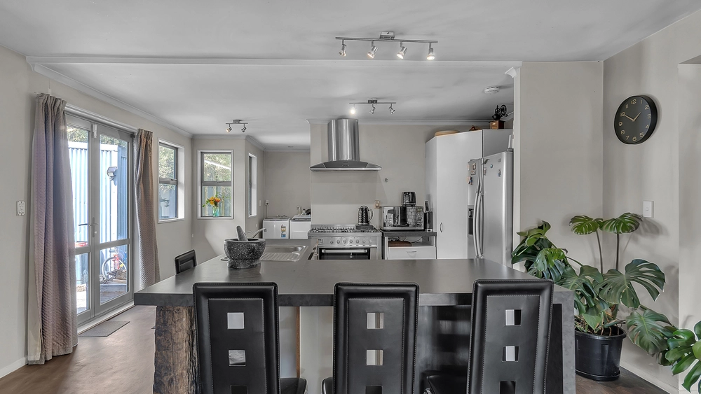 Photos of 126 Kainga Road