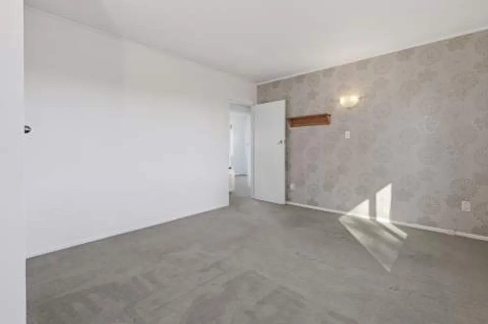 Photos of 423 Maungatapu Road
