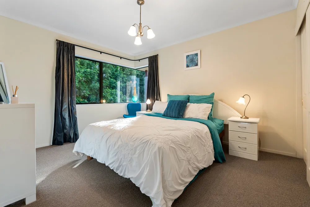 Photos of 10 Notre Dame Way