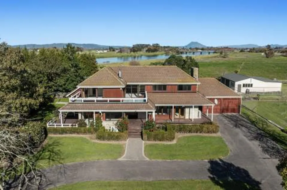Photos of 9 Moore Road