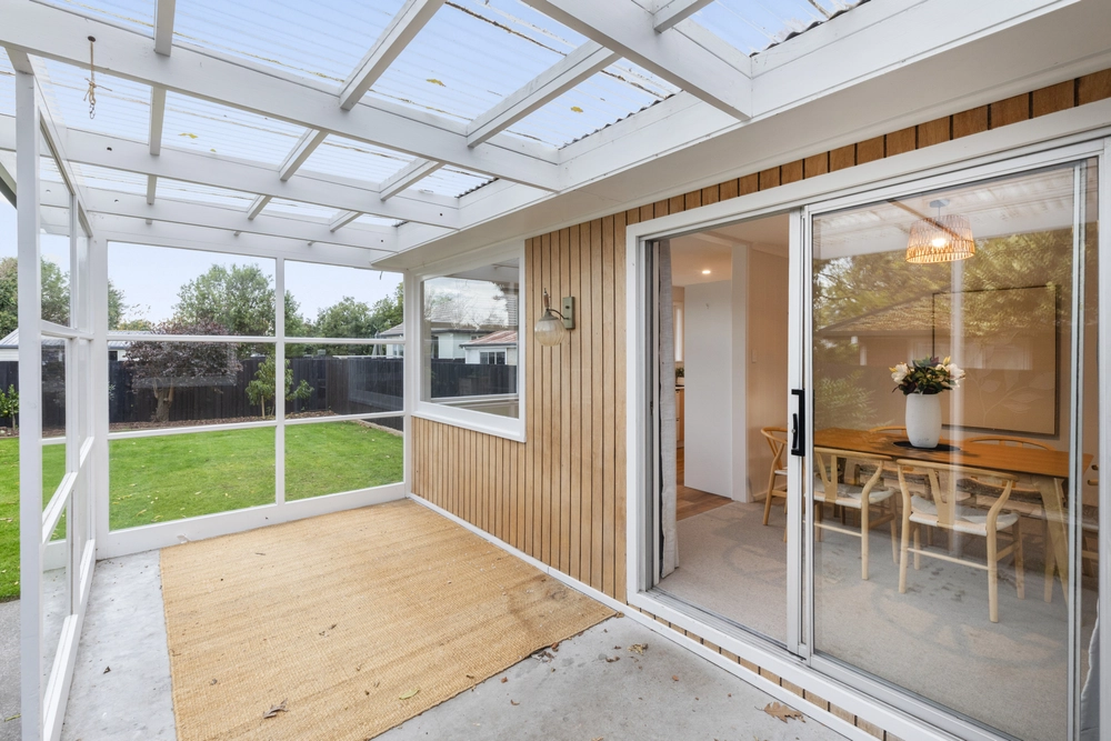 Photos of 36 Eveleyn Couzins Avenue