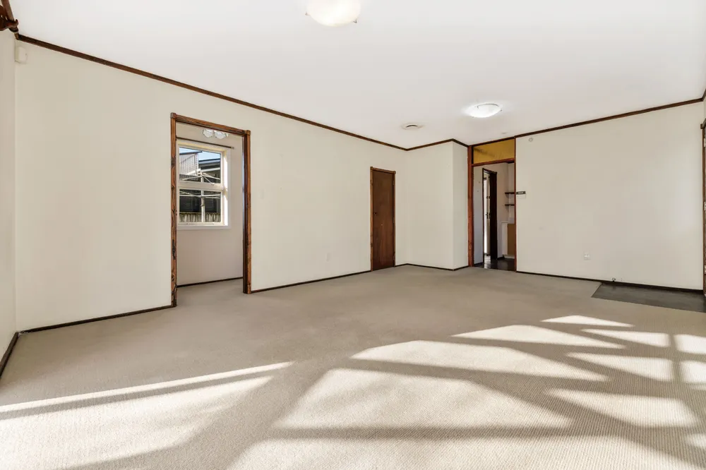 Photos of 1/85 Meadway