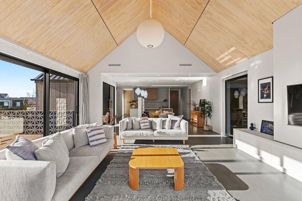 Photos of 121 Claridges Road
