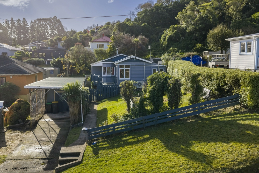 Photos of 7 Dickson Street