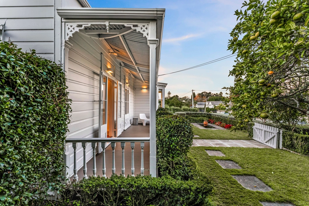 Photos of 16 Wairakei Street