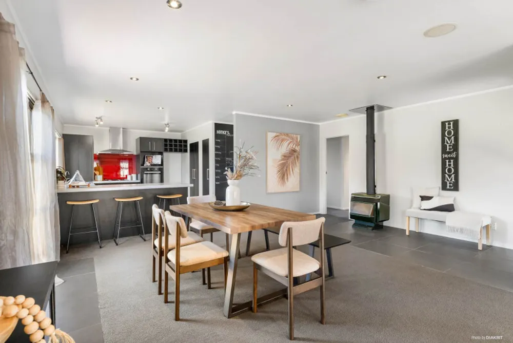 Photos of 86 Racecourse Road