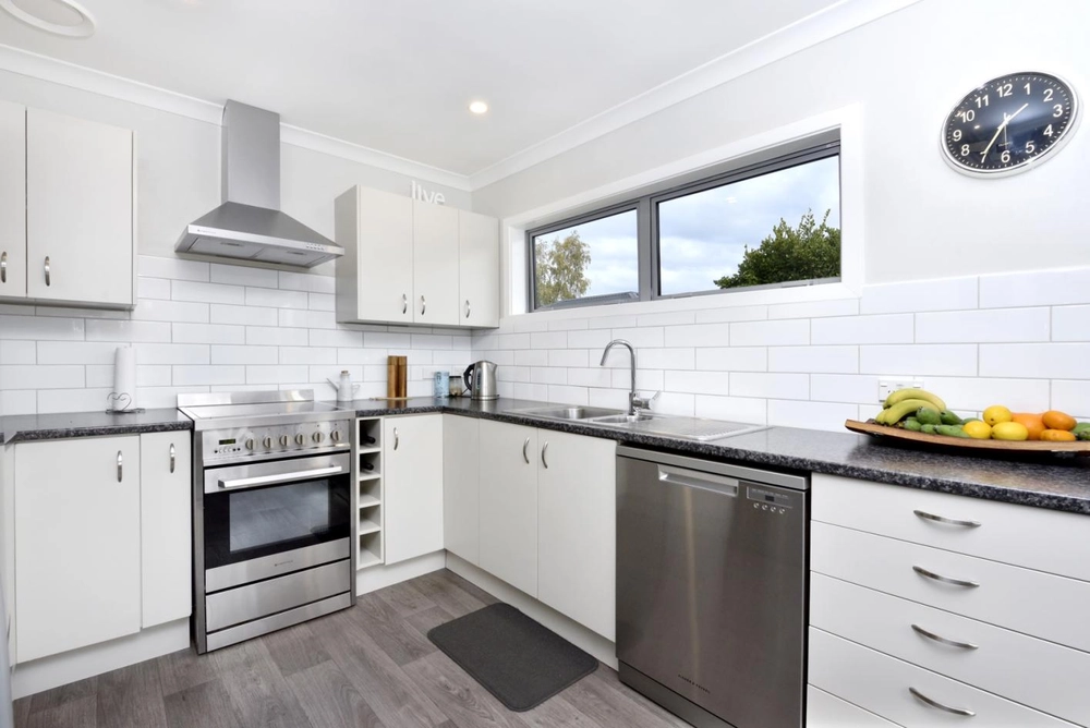 Photos of 3 Newman Avenue