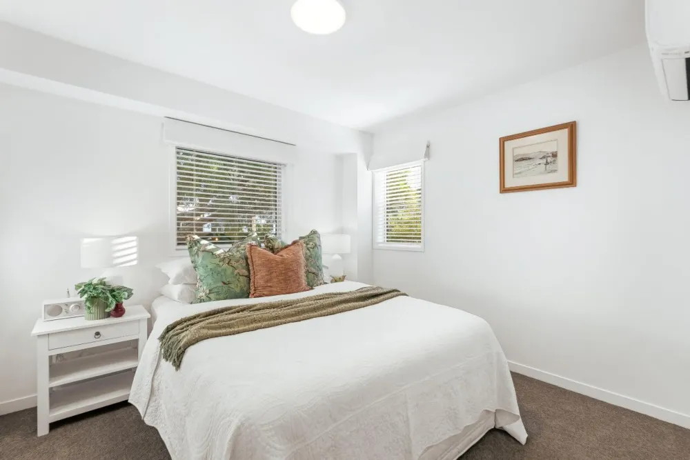 Photos of 75D Oceanbeach Road
