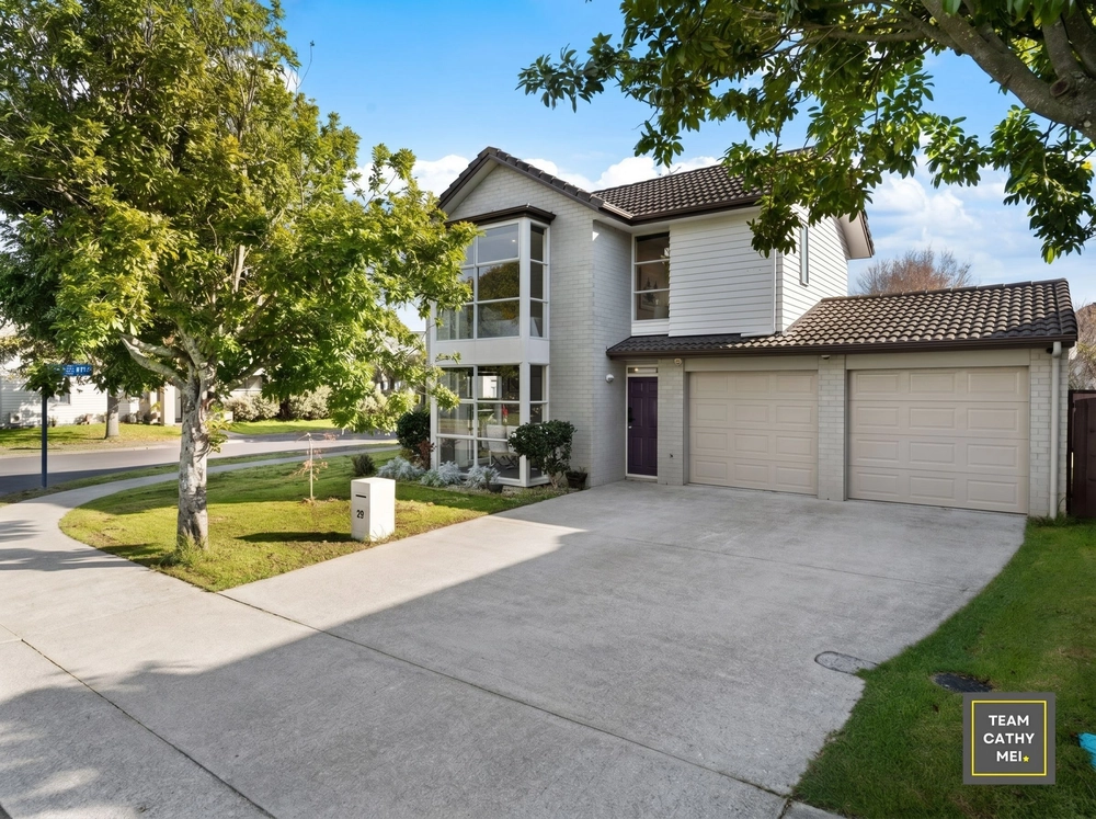 Photos of 29 Figaro Crescent