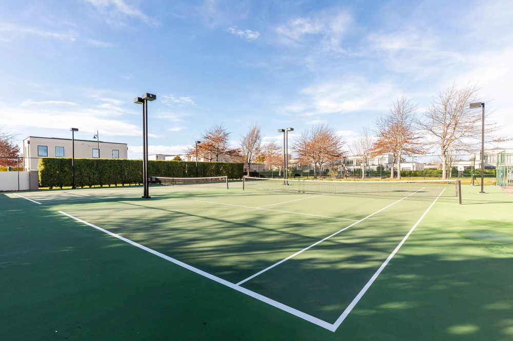 Photos of 2 Applefield Court