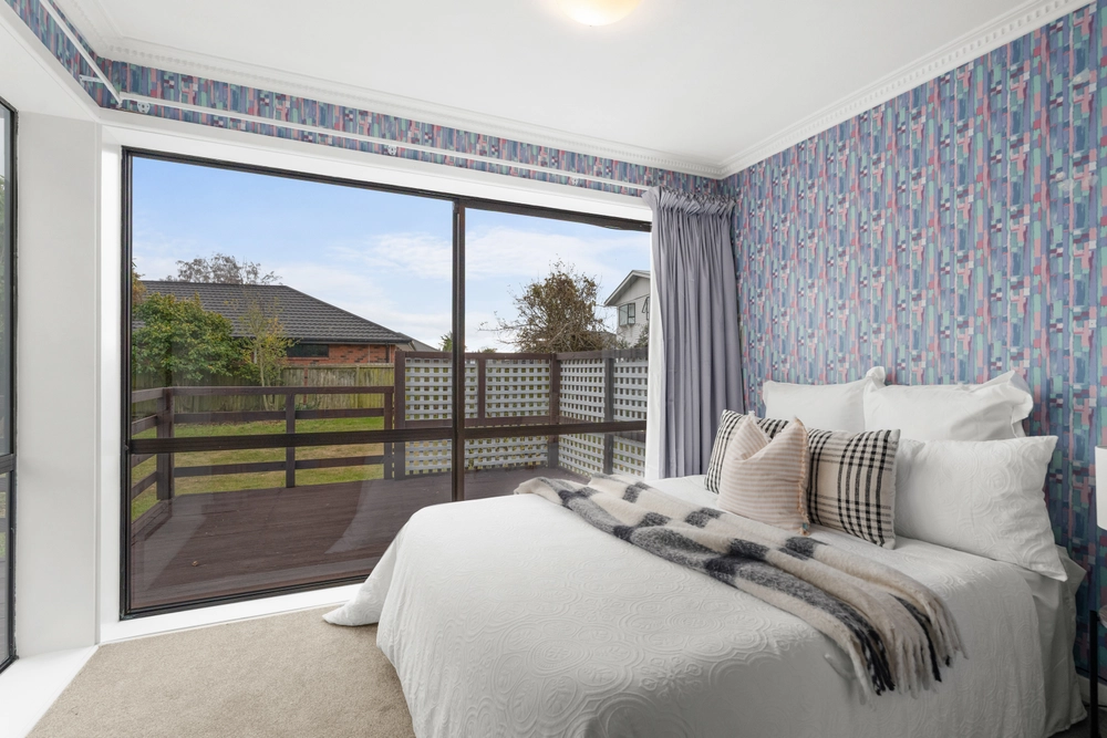 Photos of 6 Lyall Place