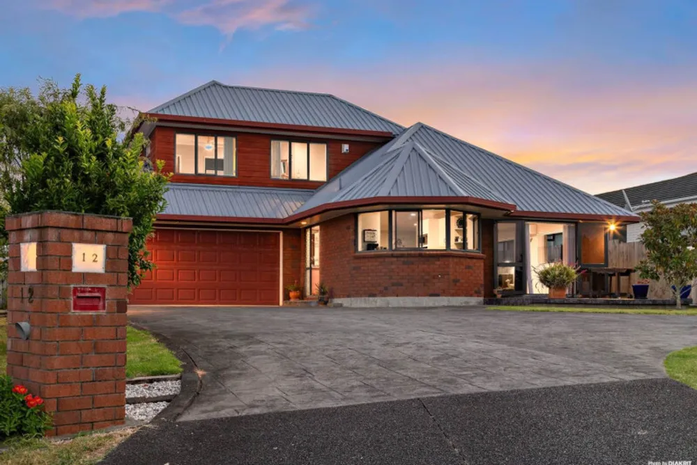 Photos of 12 Emsworth Court