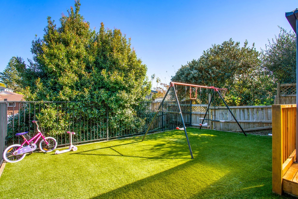 Photos of 16b Kinross Street
