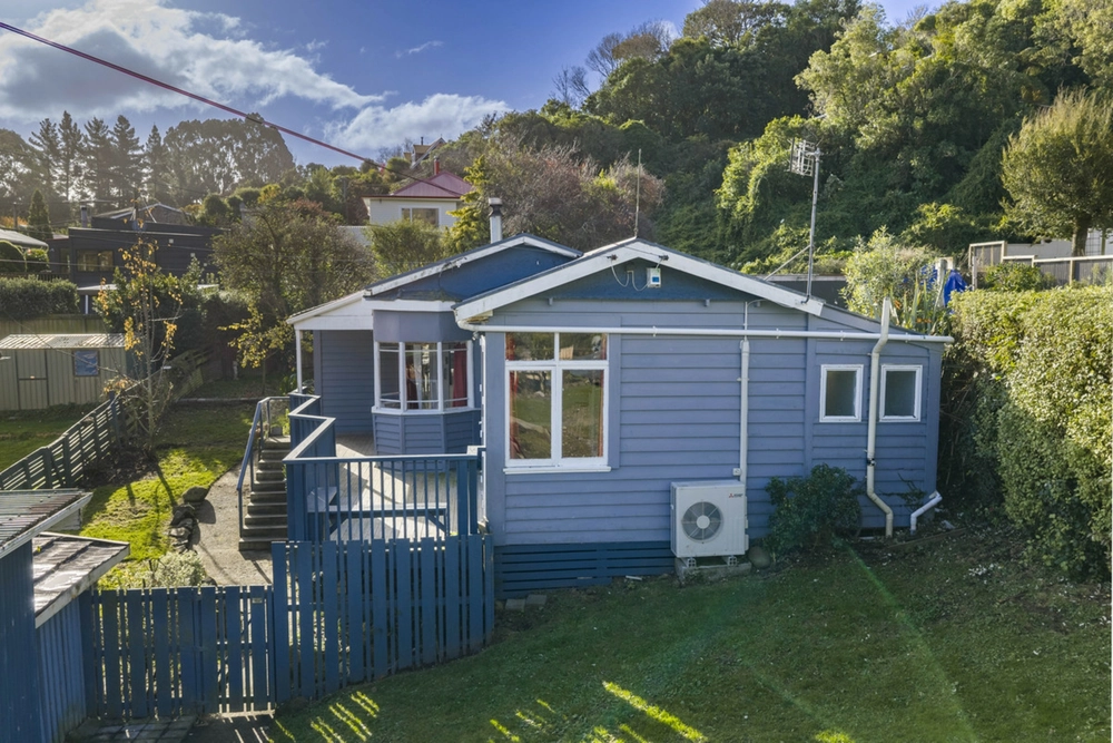 Photos of 7 Dickson Street