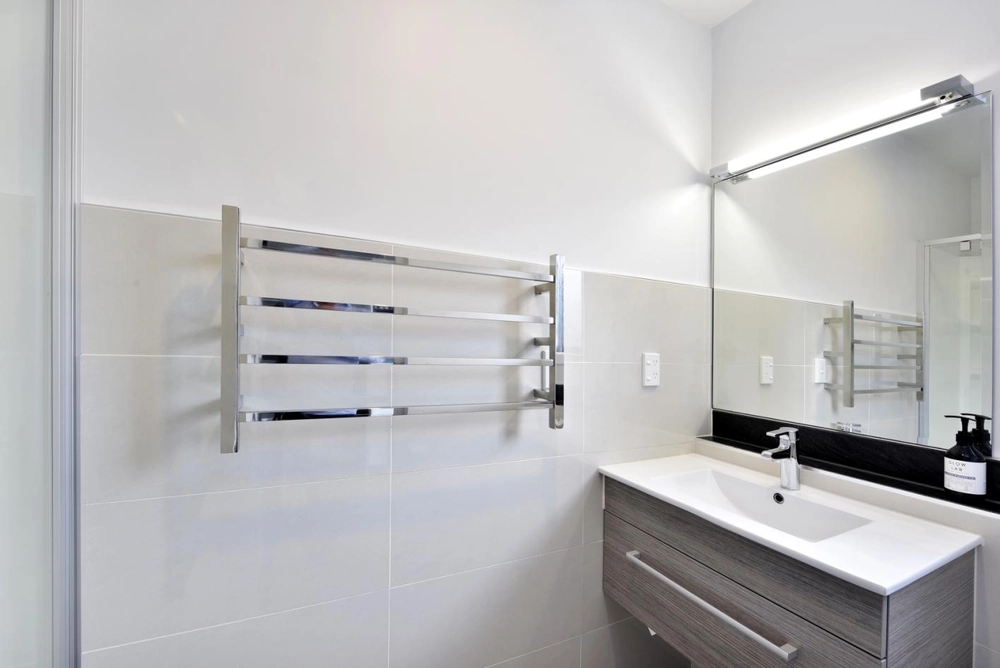 Photos of 3 Newman Avenue