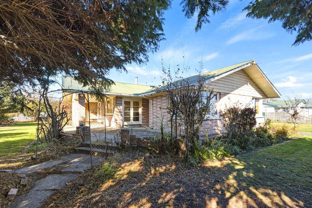Photos of 46 Tyrone Street