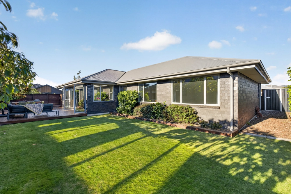 Photos of 9 Hillbourne Street
