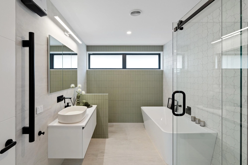Photos of 69 Waikirikiri Avenue